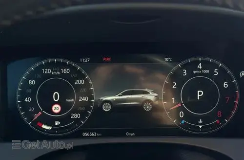 JAGUAR F-Pace 