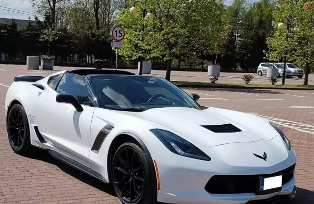 CHEVROLET Corvette 