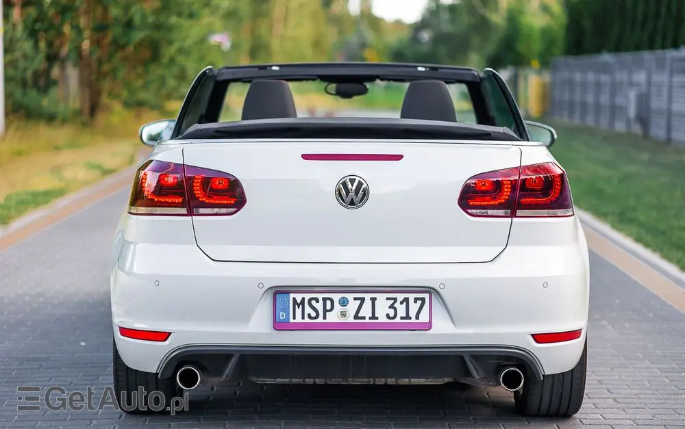 VOLKSWAGEN Golf Cabrio GTI