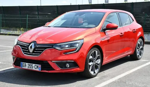 RENAULT Megane 