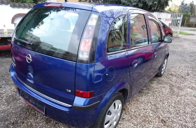 OPEL Meriva 