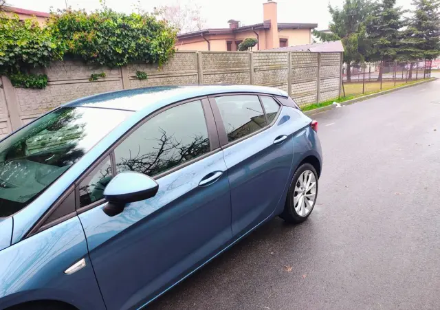 OPEL Astra 