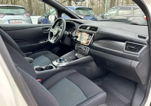 NISSAN Leaf 40kWh Visia