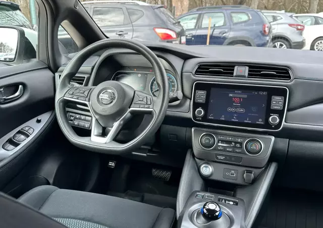 NISSAN Leaf 40kWh Visia