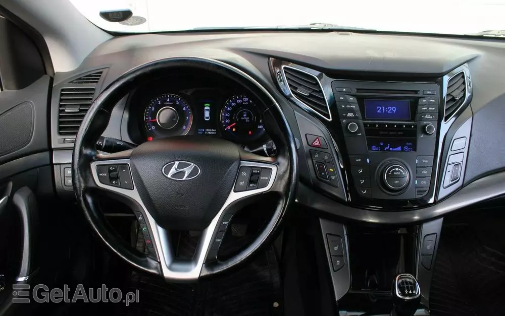 HYUNDAI I40 I40cw 2.0 Premium