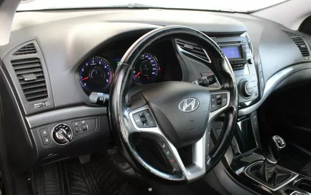 HYUNDAI I40 I40cw 2.0 Premium