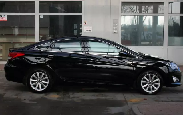 HYUNDAI I40 I40cw 2.0 Premium