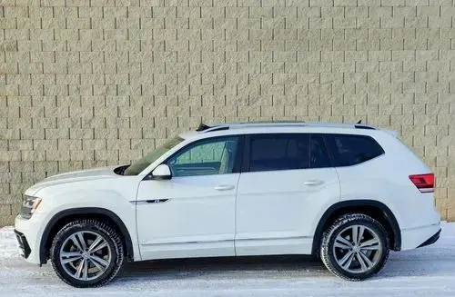 VOLKSWAGEN Atlas 