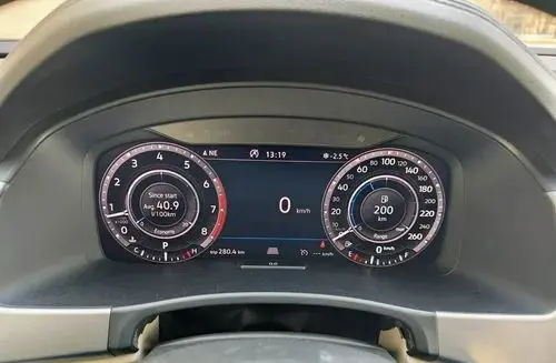 VOLKSWAGEN Atlas 