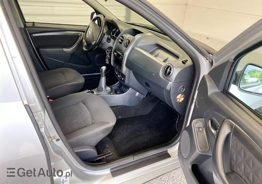 DACIA Duster 1.6 Laureate