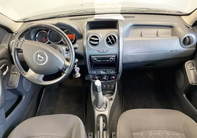 DACIA Duster 1.6 Laureate