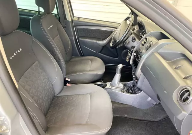 DACIA Duster 1.6 Laureate