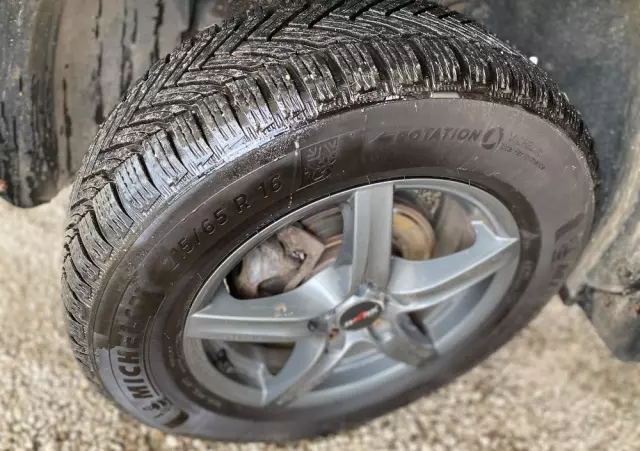 DACIA Duster 1.6 Laureate