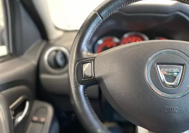 DACIA Duster 1.6 Laureate