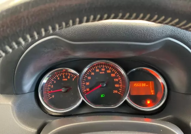 DACIA Duster 1.6 Laureate