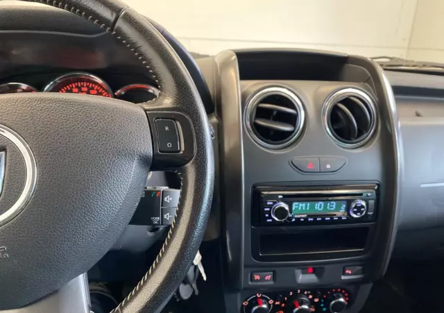 DACIA Duster 1.6 Laureate