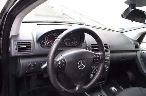 MERCEDES-BENZ Klasa A 