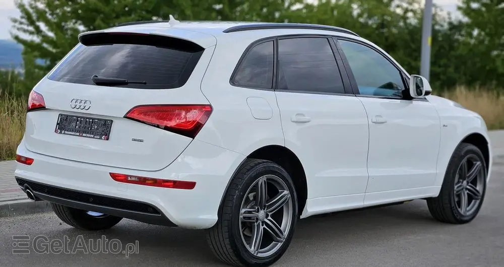 AUDI Q5 2.0 TDI Quattro S tronic
