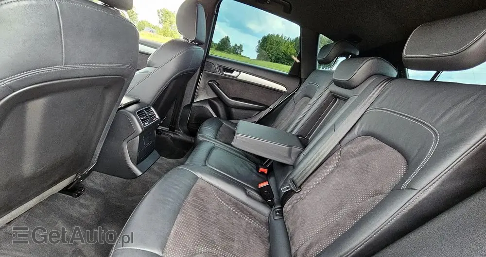 AUDI Q5 2.0 TDI Quattro S tronic