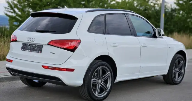 AUDI Q5 2.0 TDI Quattro S tronic
