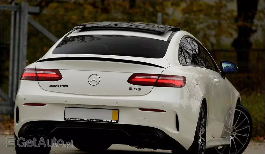 MERCEDES-BENZ Klasa E 