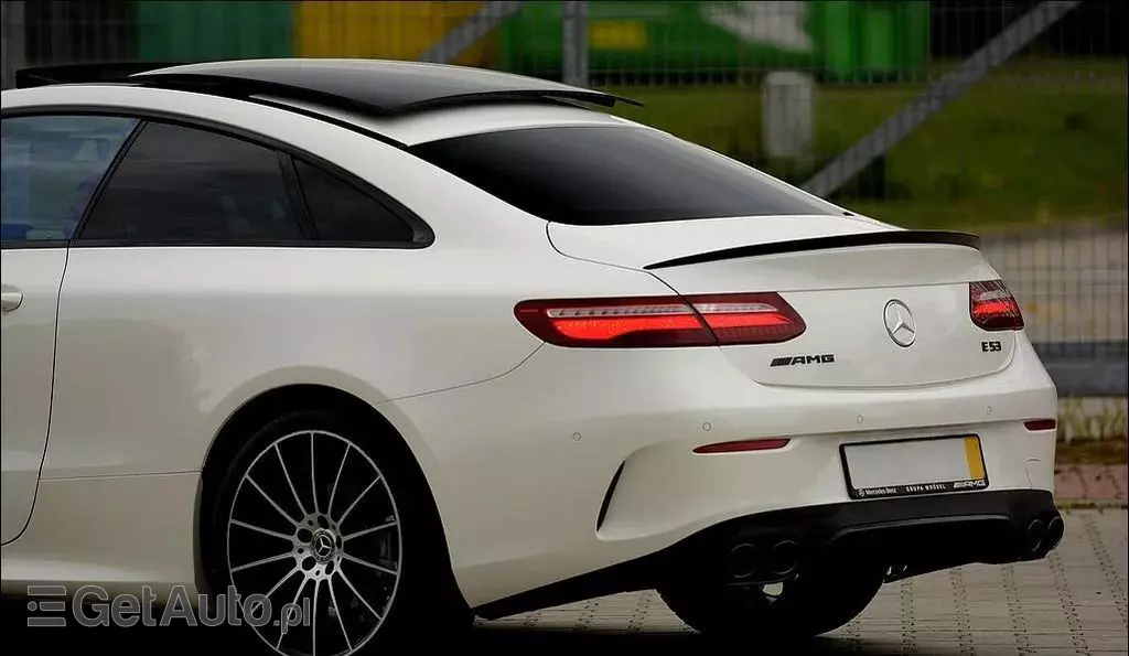 MERCEDES-BENZ Klasa E 