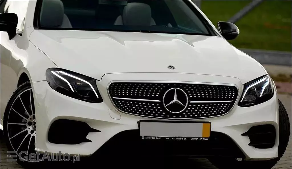 MERCEDES-BENZ Klasa E 