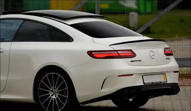 MERCEDES-BENZ Klasa E 