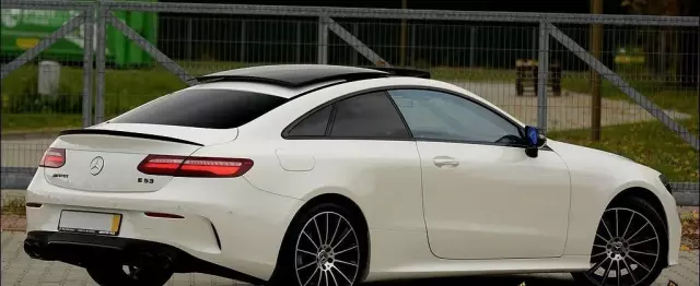 MERCEDES-BENZ Klasa E 