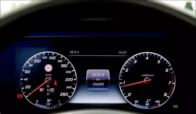 MERCEDES-BENZ Klasa E 