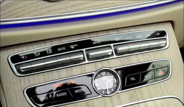 MERCEDES-BENZ Klasa E 