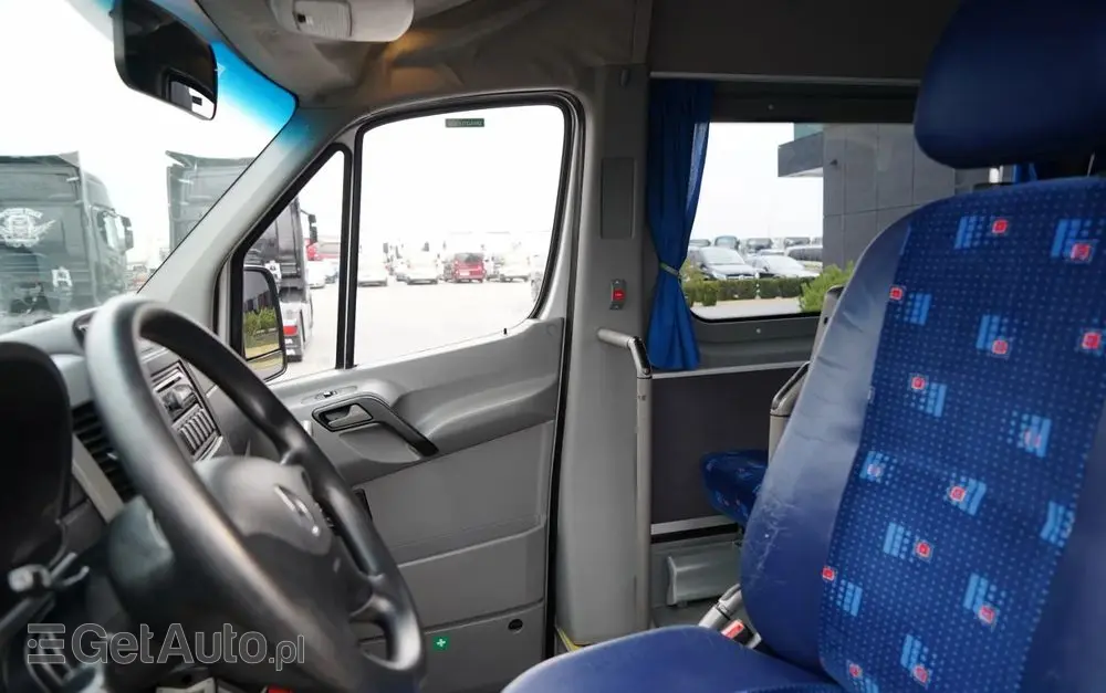 MERCEDES-BENZ / SPRINTER 516  /  SPROWADZONY /  KLIMA  / 
