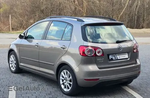 VOLKSWAGEN Golf Plus 