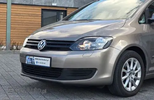 VOLKSWAGEN Golf Plus 