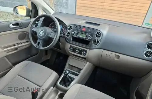 VOLKSWAGEN Golf Plus 