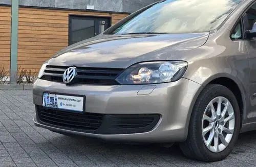 VOLKSWAGEN Golf Plus 