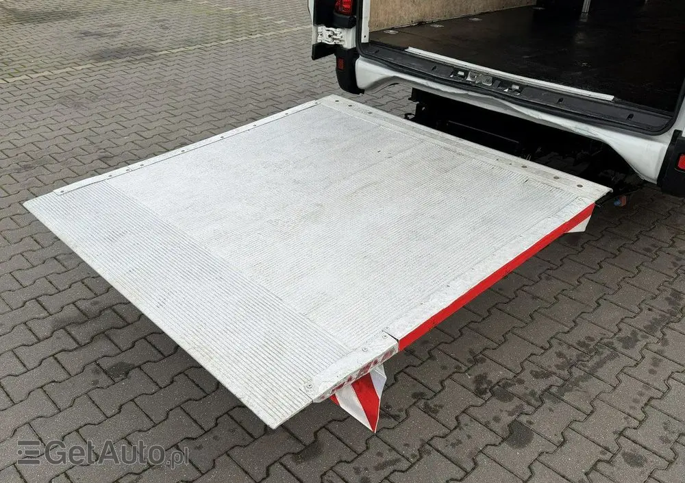 IVECO Daily 70C18 V H 