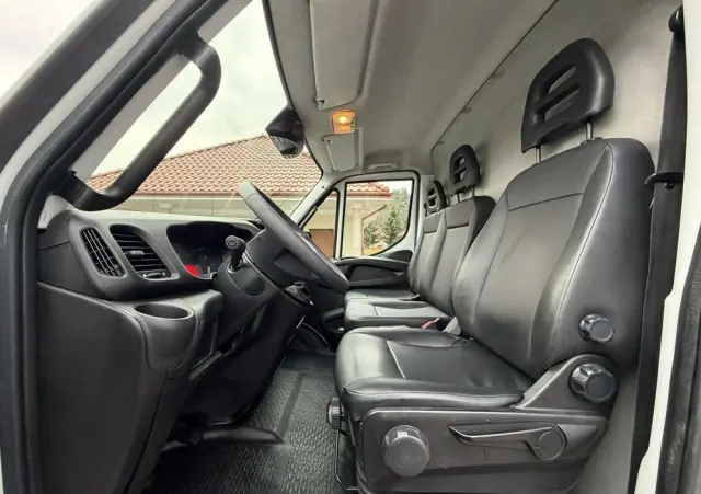 IVECO Daily 70C18 V H 
