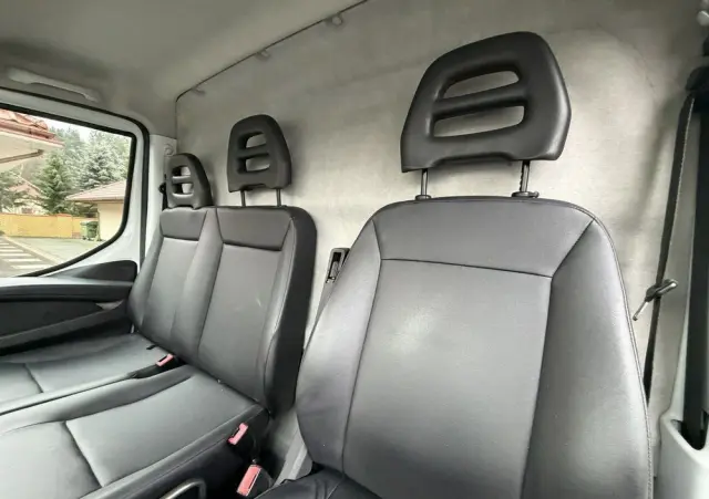 IVECO Daily 70C18 V H 