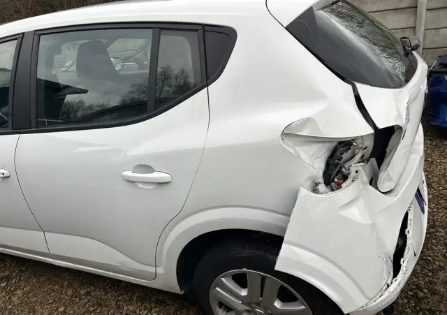 DACIA Sandero SCe 65 Essential