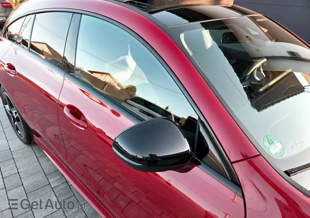 MERCEDES-BENZ CLA 220 d 4-Matic AMG Line 8G-DCT