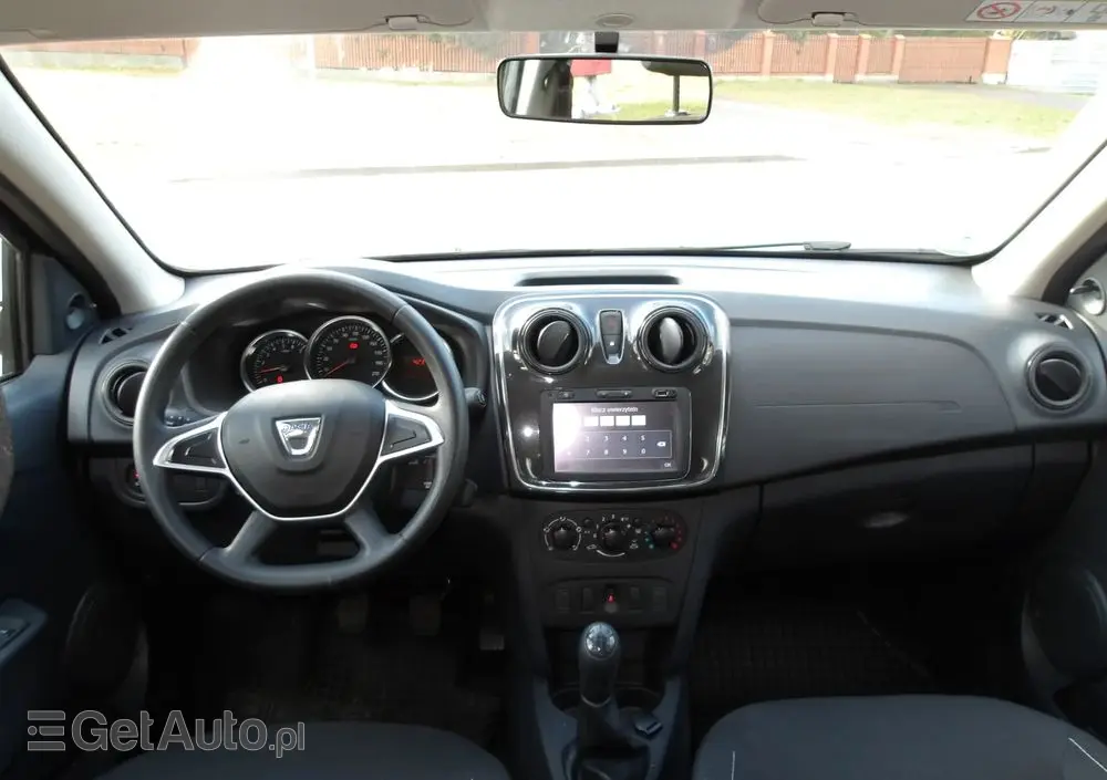 DACIA Sandero SCe 75 Essentiel