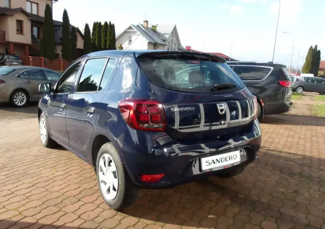 DACIA Sandero SCe 75 Essentiel