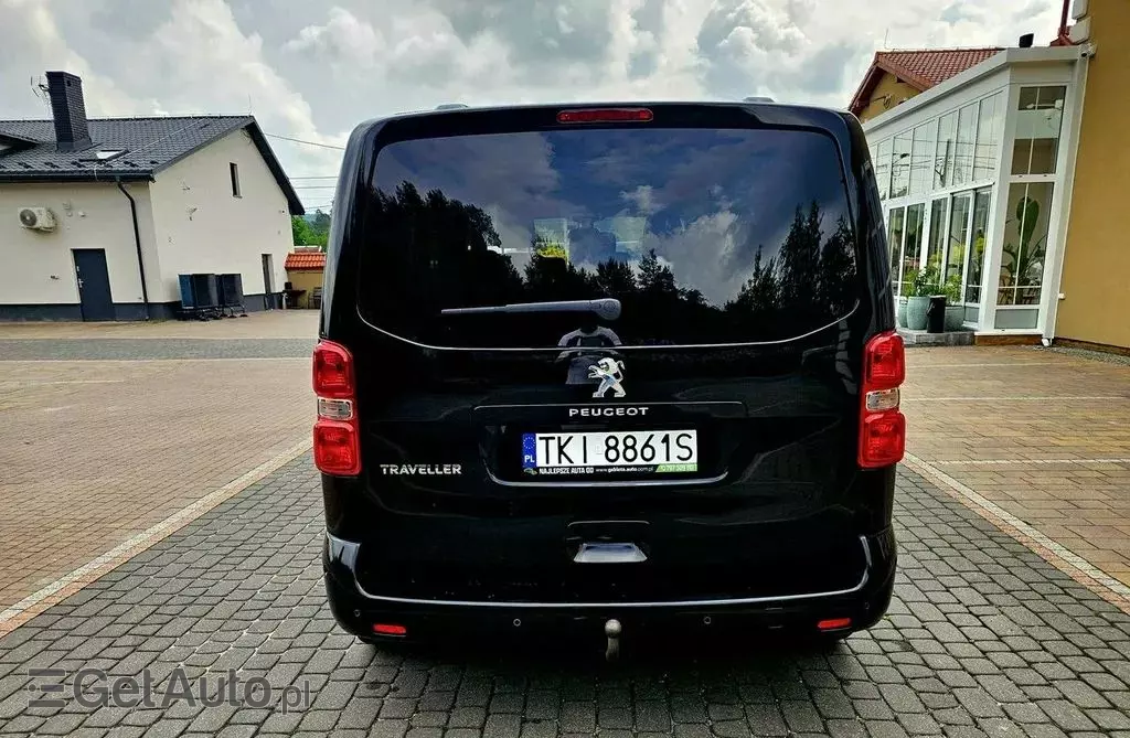 PEUGEOT Traveller 