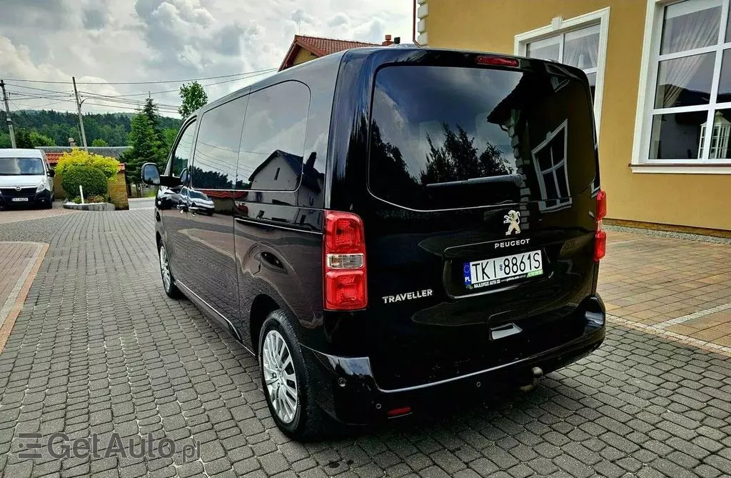 PEUGEOT Traveller 