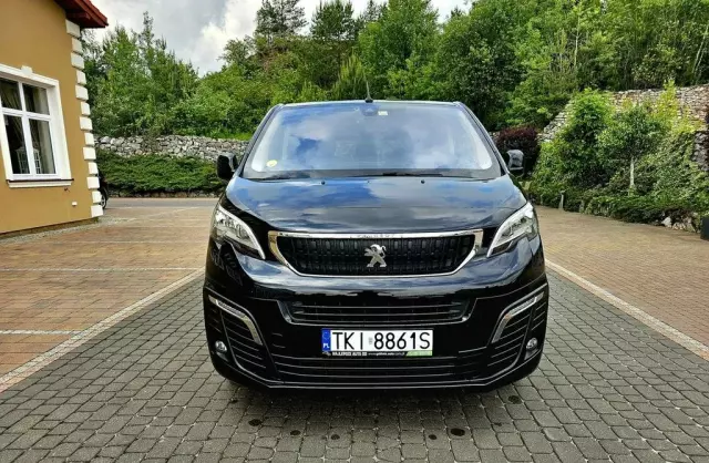 PEUGEOT Traveller 
