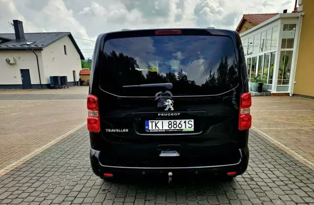 PEUGEOT Traveller 