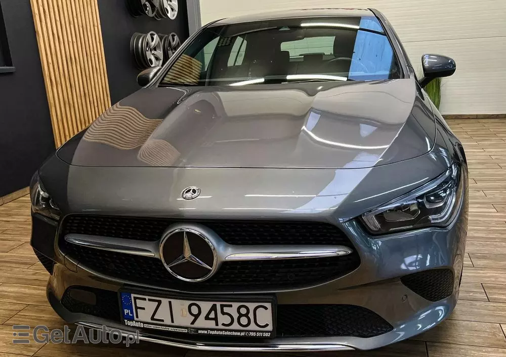 MERCEDES-BENZ CLA 220 d 8G-DCT