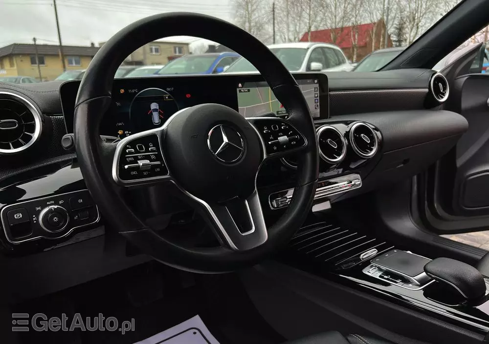 MERCEDES-BENZ CLA 220 d 8G-DCT