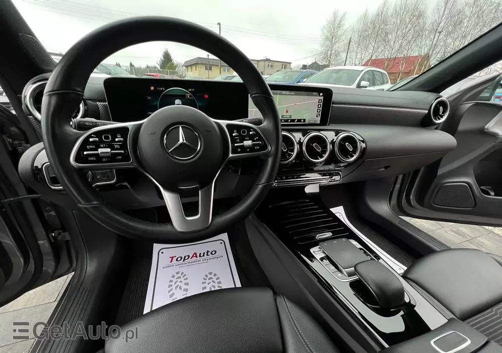 MERCEDES-BENZ CLA 220 d 8G-DCT